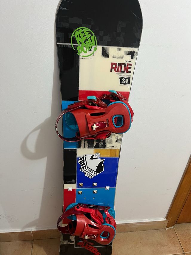 Tabla de snowboard Ride + fijaciones + botas