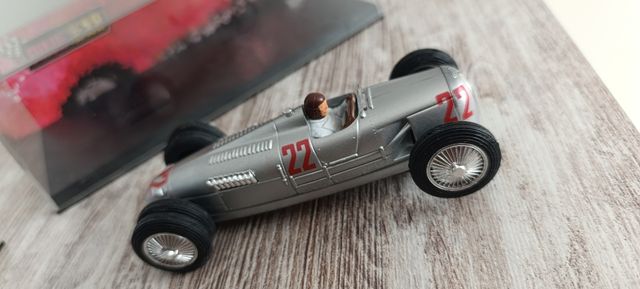 Pink KAR - Ferrari 250 GTO