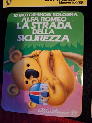 5 adesivi relativi al motor show