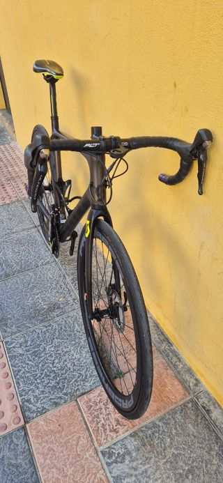 Bicicleta scott addict 10