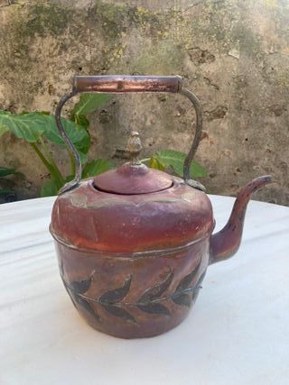 Tetera antigua latón