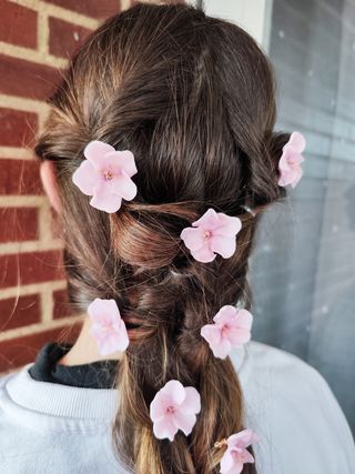 Tocado invitada novia comunión 