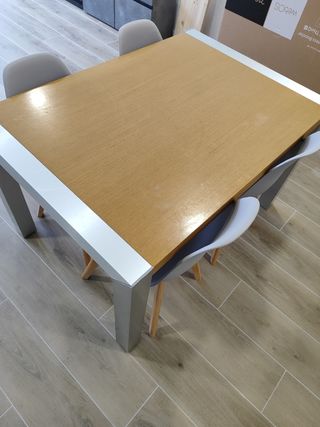 Mesa comedor extensible 