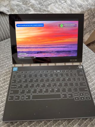 Lenovo Yoga Book