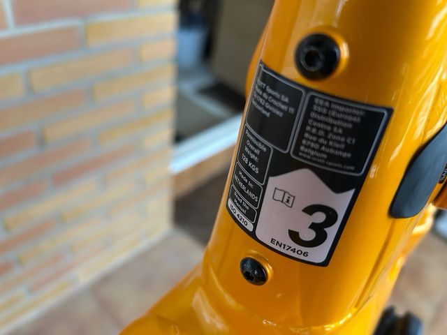 Scott spark 970 T L y XL orange nueva