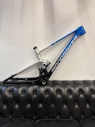CUADRO MONDRAKER FPODIUM RR SL 2025 Talla S y M