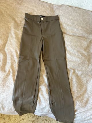 Pantalon cuero