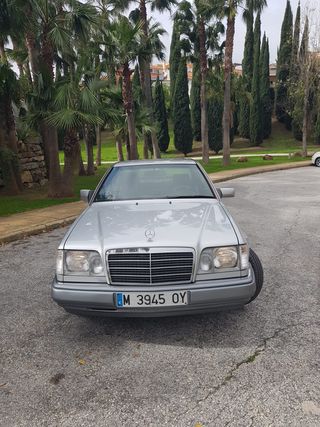 Mercedes-Benz Clase E320 Coupé 1993
