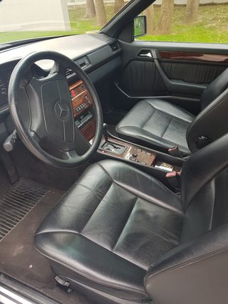 Mercedes-Benz Clase E320 Coupé 1993