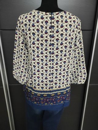 Blusa de mujer de Stradivarius