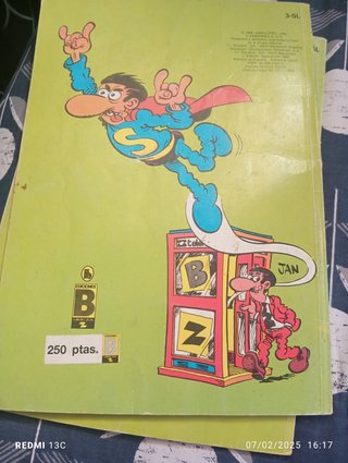 3 cómics de Super Lopez