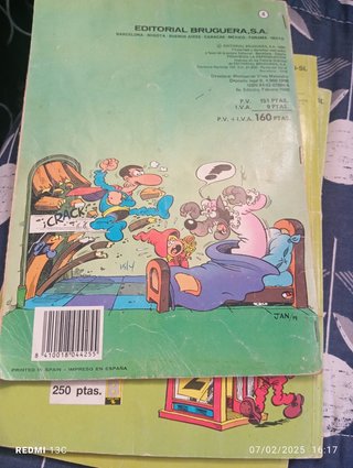 3 cómics de Super Lopez