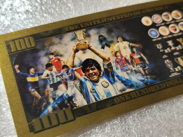 Billete Maradona 100 dólares "sin valor"