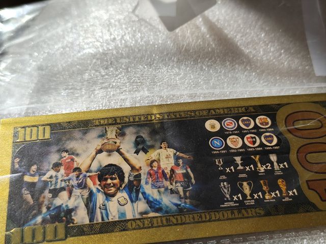 Billete Maradona 100 dólares "sin valor"