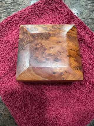 Caja / Joyero de Madera de Kaoba Oriental