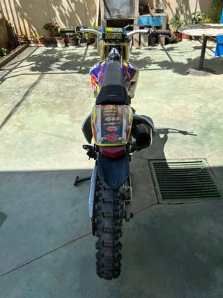Suzuki rmz 300 motor hecho entero