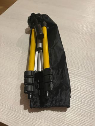 Camara reflex Nikon D3100