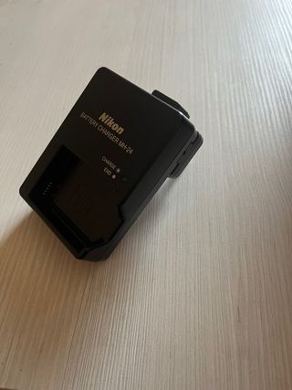 Camara reflex Nikon D3100