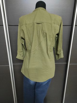 Blusa de mujer de Stradivarius