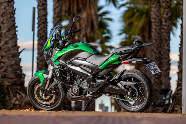 Bajaj Dominar 400