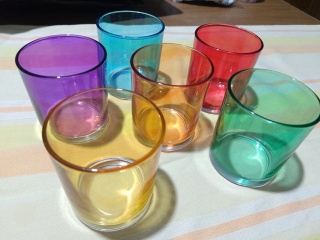 6 bicchieri colorati 