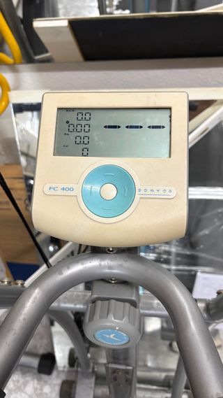 Bicicleta estática y eliptica domyos