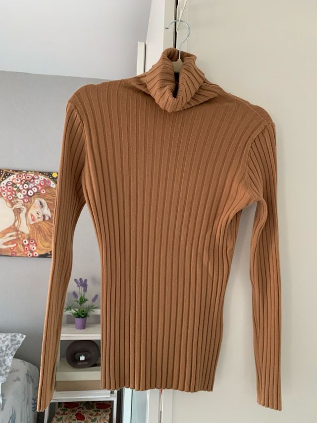 Jersey cuello alto canalé