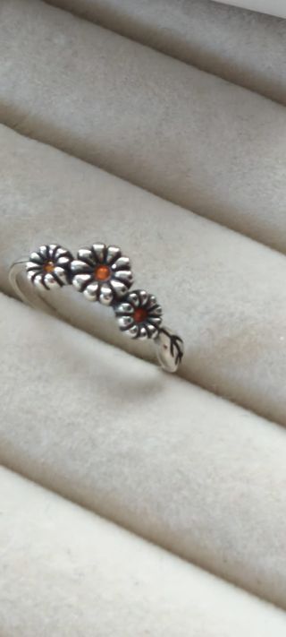 Anillo trio de margaritas plata de ley