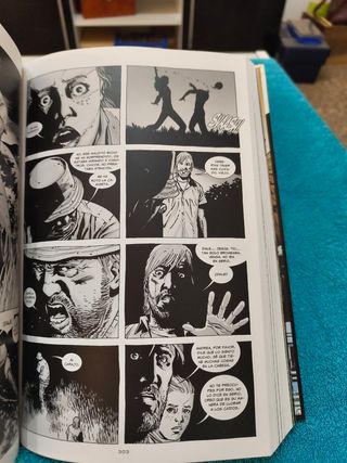 Comics Los muertos vivientes tomos 1al4.