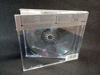 2 CDs. 2001 Odisea. Techno house