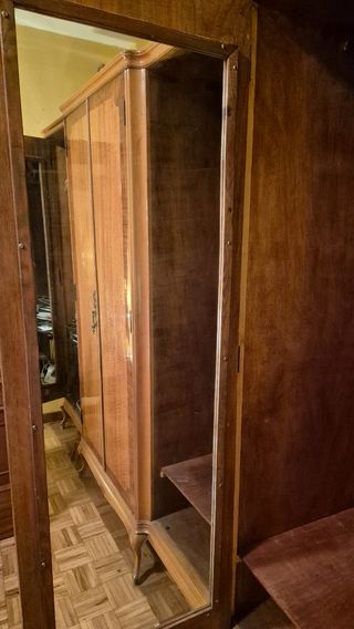 Armario vintage dormitorio