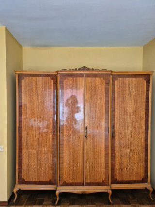 Armario vintage dormitorio