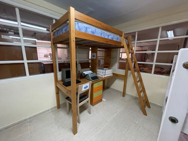 Llit 90x190 amb escriptori