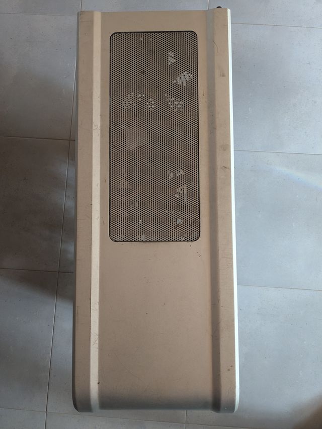 Caja ATX PC SilverStone con fuente de alimentación