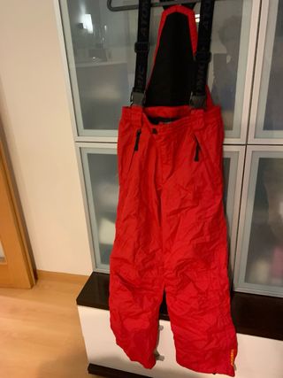 Fato senhora de ski . Marca Atómic