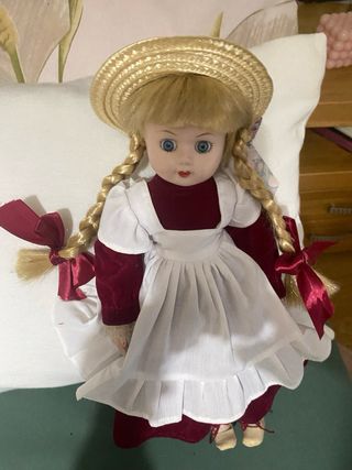 Muñeca de ceramica