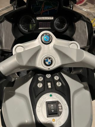 MOTO BMW POLICIA 12V marca ATAA