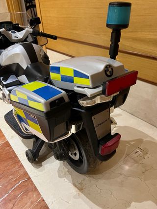 MOTO BMW POLICIA 12V marca ATAA