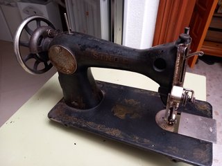 Máquina de coser SINGER