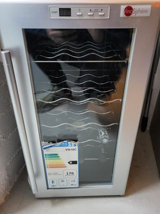 Vinoteca 15-18 vinos