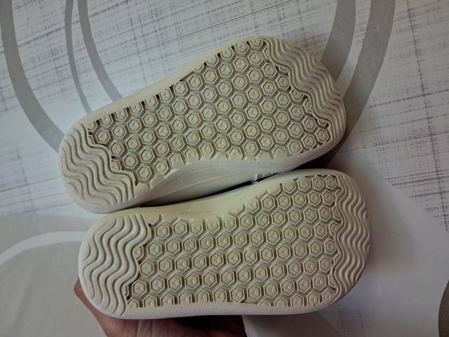 Zapatillas respetuosas T26