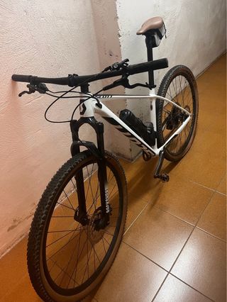 Bicicleta Scott Scale 965