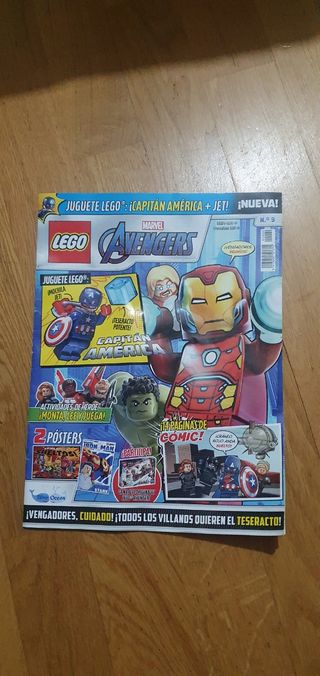 Revista LEGO MARVEL sin lego