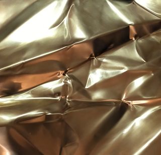 Scultura contemporanea da appendere 