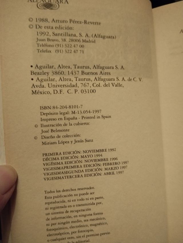 La tabla de Flandes, el maestro de esgrima Reverte