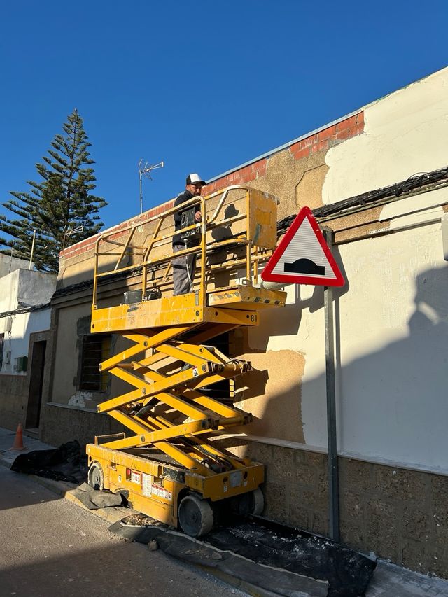 ALQUILER PLATAFORMA ELEVADORA 6 METROS