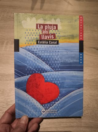 La pluja als llavis (Catalan Edition)