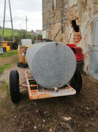 Botte per acqua con carrello