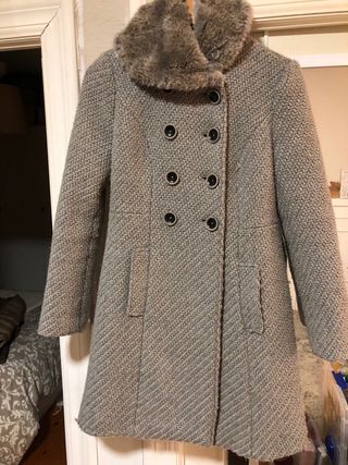 Abrigo Naf Naf gris 38