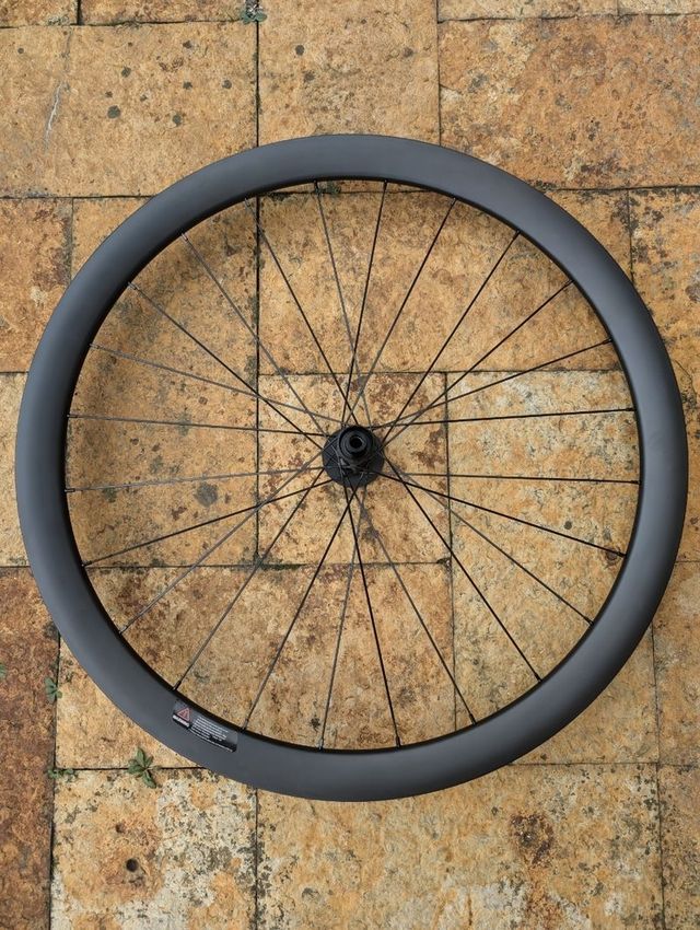 Ruedas carbono GRAVEL 40mm Duras, bonitas y listas